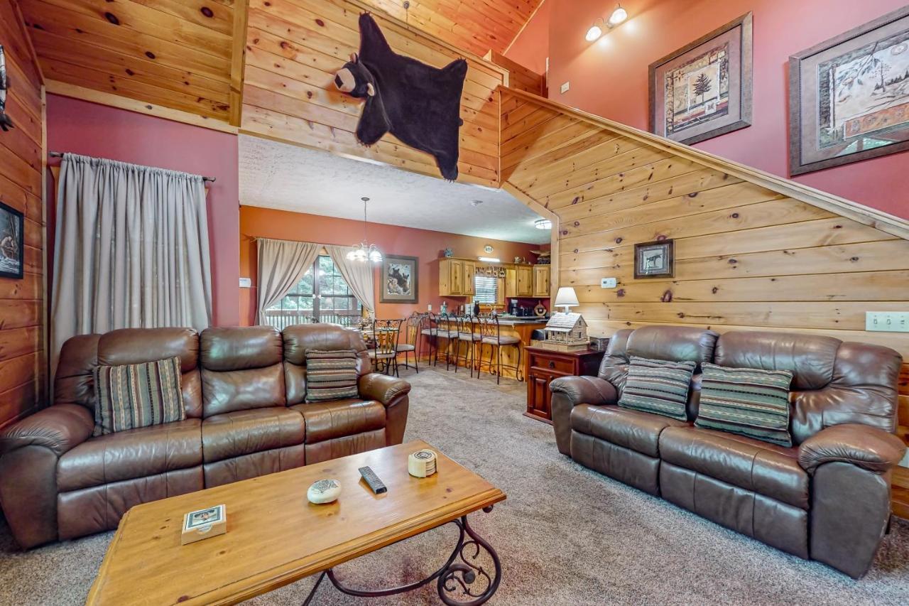 גטלינבורג Cozy Cub Cabin מראה חיצוני תמונה