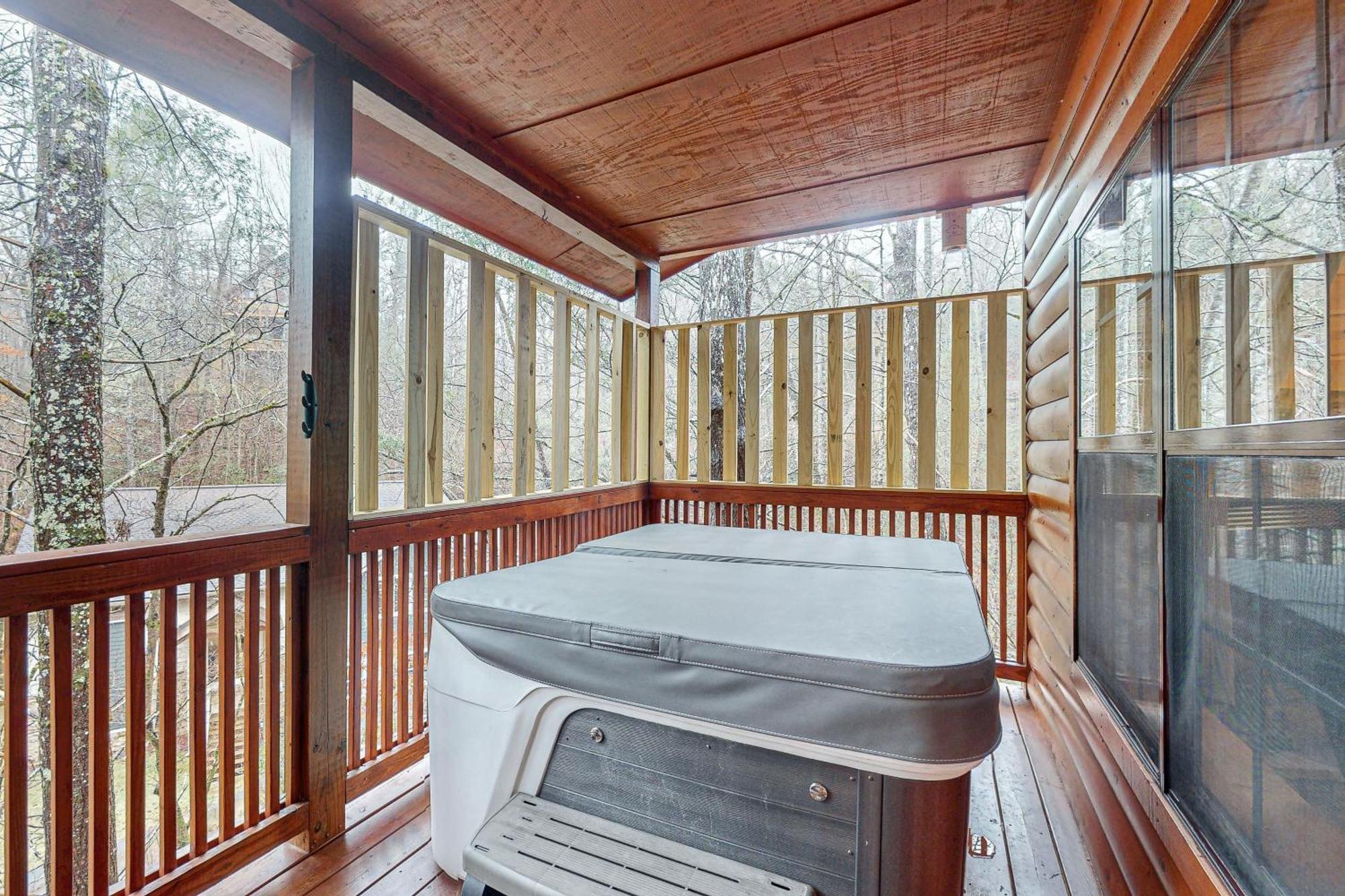 גטלינבורג Cozy Cub Cabin מראה חיצוני תמונה