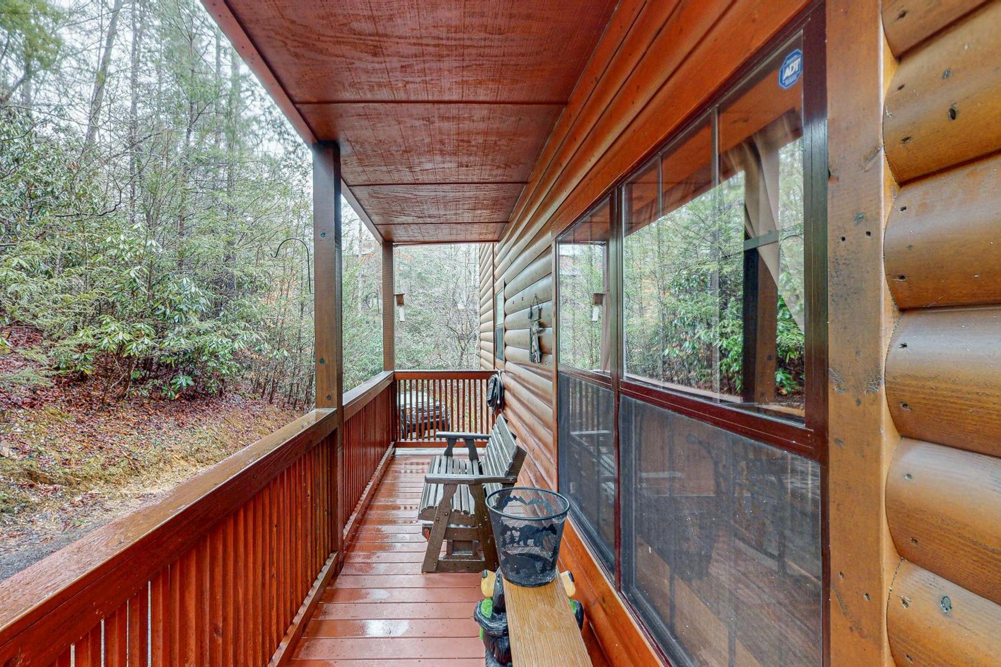 גטלינבורג Cozy Cub Cabin מראה חיצוני תמונה